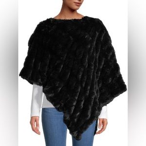PLUSH FAUX FUR PONCHO
Color: BLACK
Size: ONE SIZE
